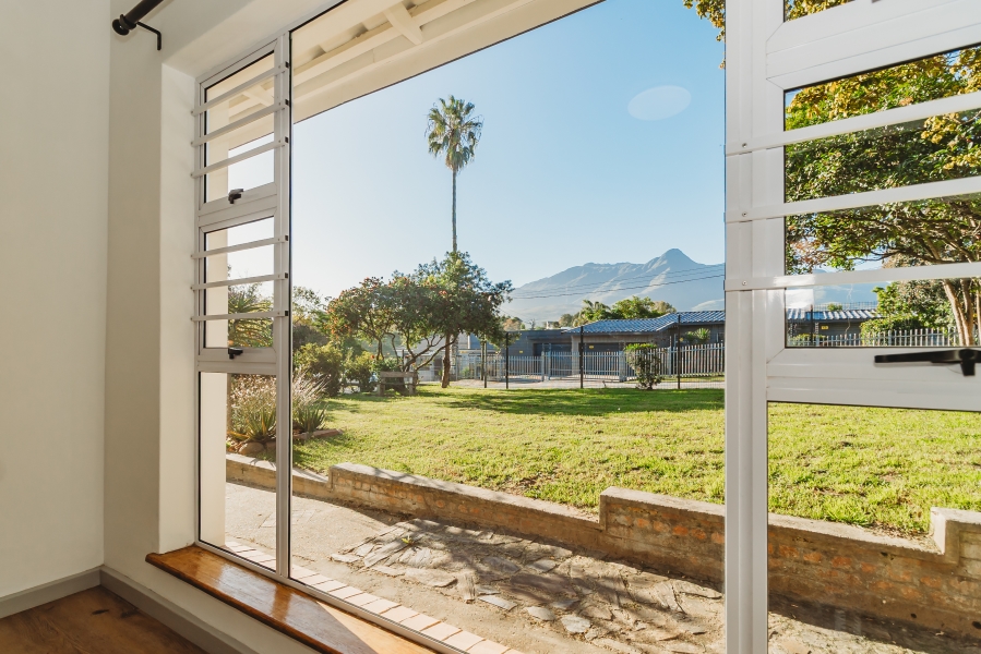 3 Bedroom Property for Sale in Dormehls Drift Western Cape
